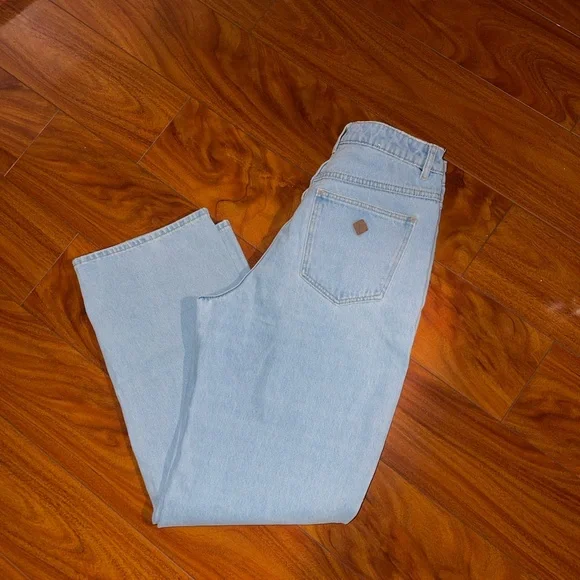 Abrand Jeans - Picture 4 of 6